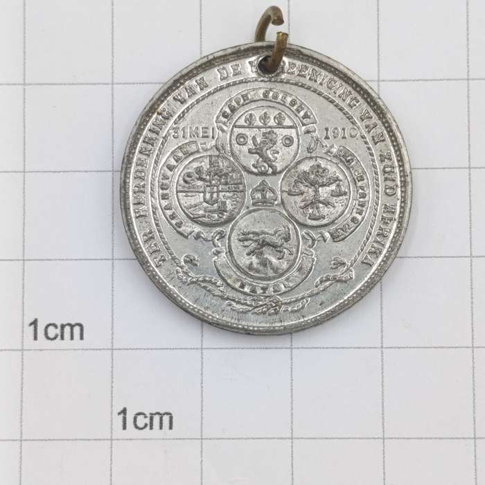 1910 Union of South Africa medallion in excellent condition