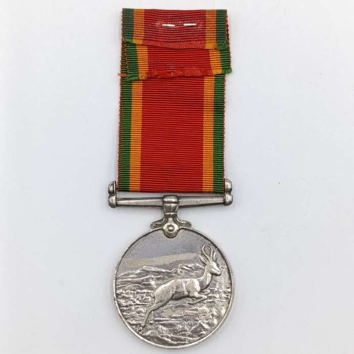 WW1 / WW2 Mentioned in despatches medal group issued to staff sergeant J.E du Plessis