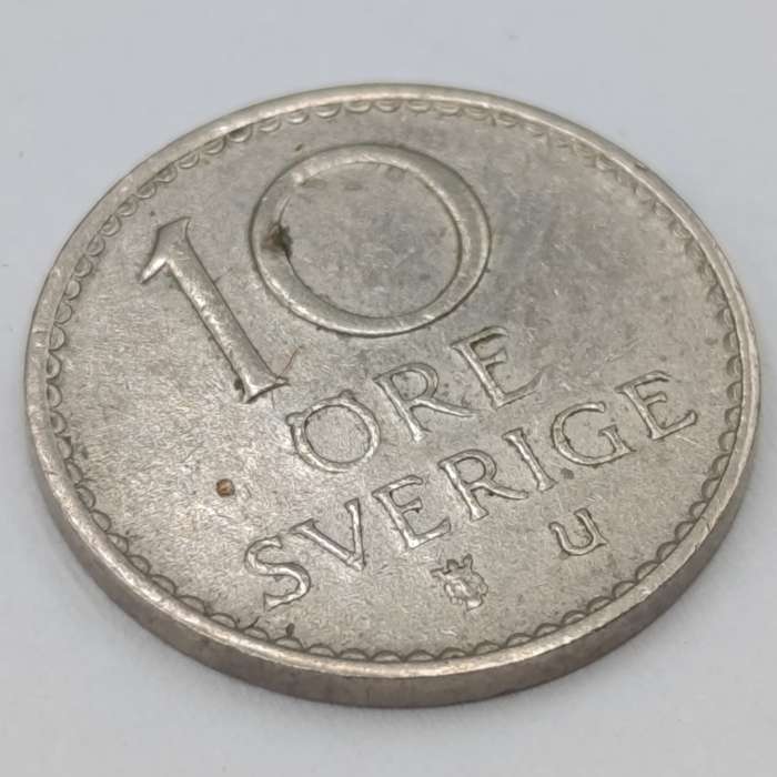 1968 Sweden 10 öre with double struck "8" in date
