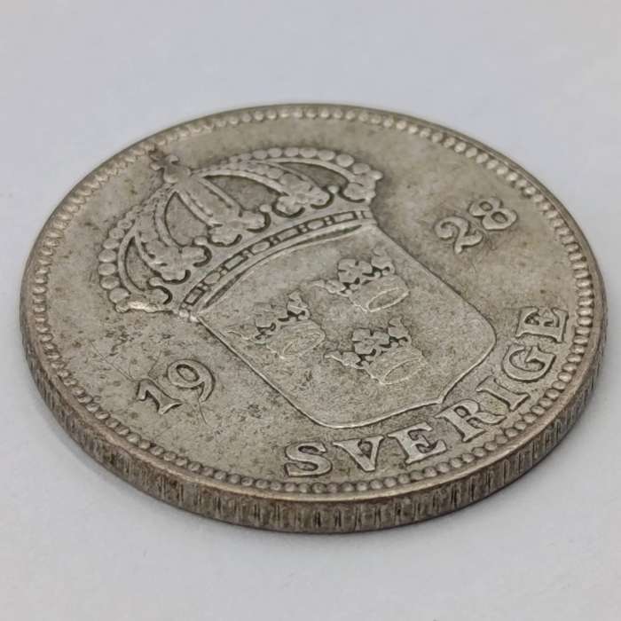 Sweden 1928 Fifty Öre 50 in VF condition