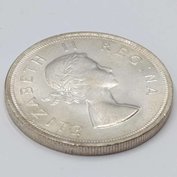 1947-1964 South African silver crown set in case - 1959 and 1962 in top condition