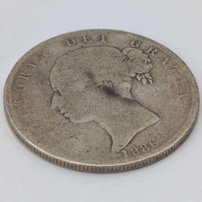 1886 British silver Half Crown Royal coat of arms