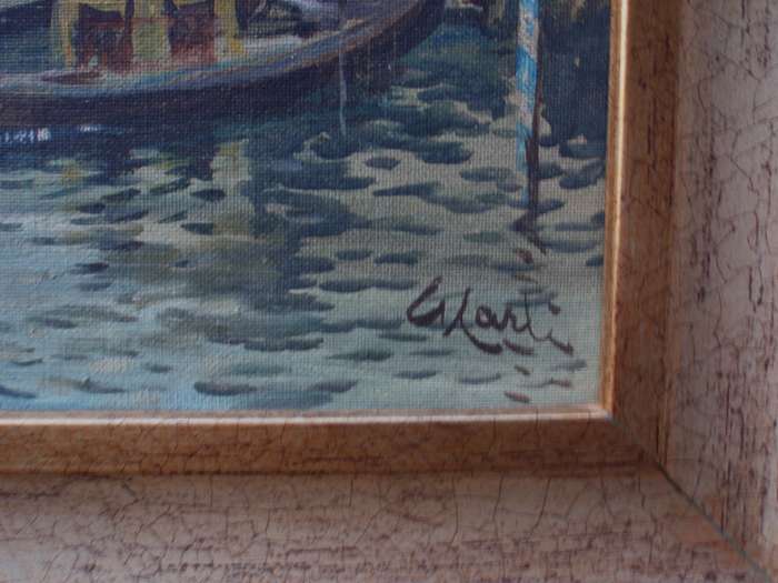 Original oil painting Venice. Beautiful vintage piece by proficient artist Very well framed