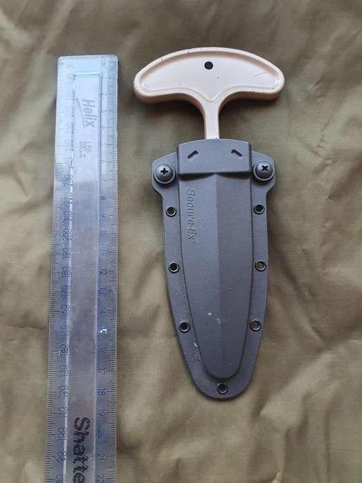 Cold steel drop forged push dagger