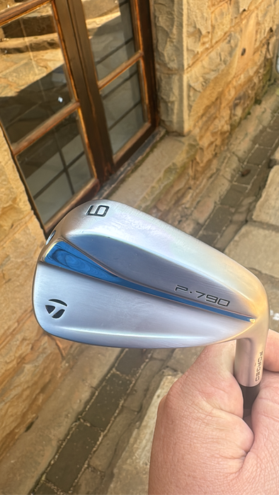 Golf clubs taylermade P790