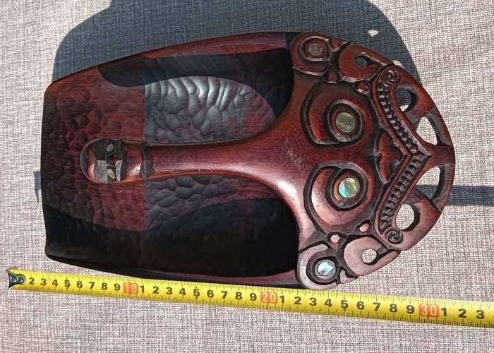 Fine Maori Wooden Canoe Bailer (Tiheru, Tata, Ta Wai) with Paua Shell Eyes