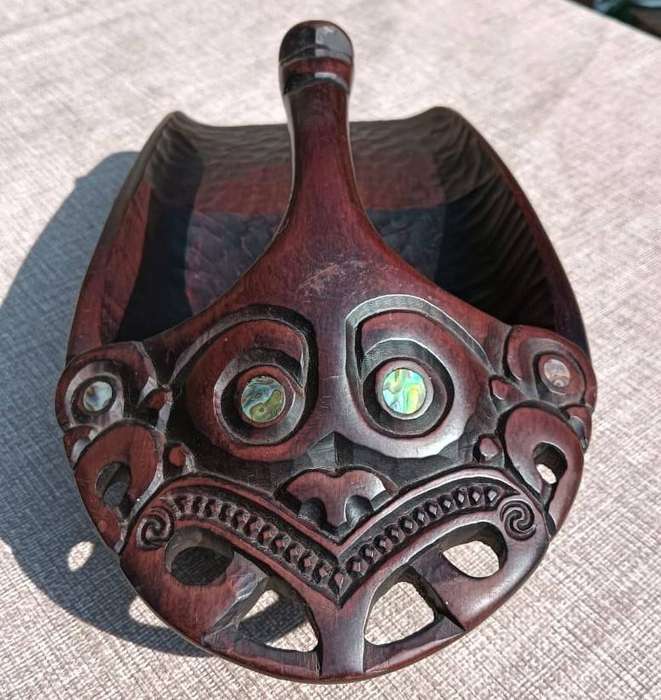 Fine Maori Wooden Canoe Bailer (Tiheru, Tata, Ta Wai) with Paua Shell Eyes