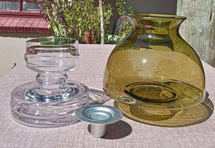 Riihimaki Apollo Green Glass Hurricane Lamp Candle Holder c1970-1976 Design Nanny Still (1929-2009)