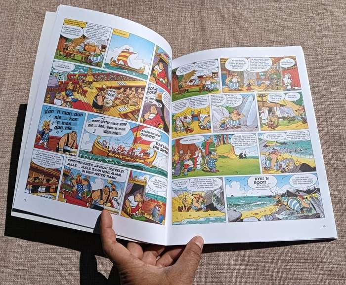 Asterix die Gladiator in Afrikaans  Mint Condition! - No 1 of 3 Asterix Books on Auction