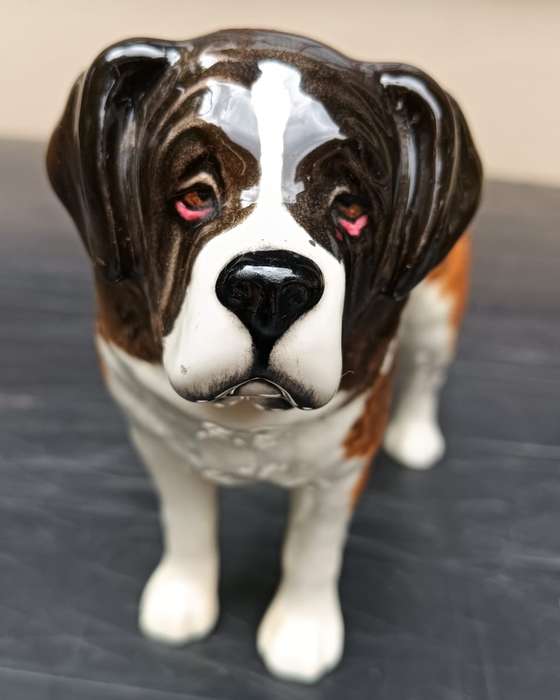 Beswicks England Large St Bernard Dog Corna Garth Stroller Figurine Made 1968 to 1989