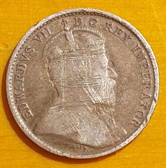 Two Canadian 1902 5 Cent St Edwards Crown Error Coins and Six 10 Cent Coins FineSilver Weight 13.86g