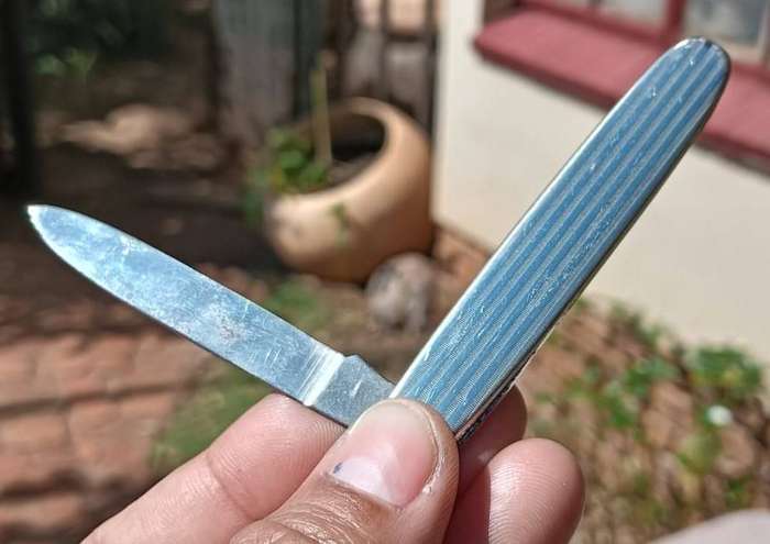 Mid 20th Century German Export Ersatz Steel Pocket Knife with Engraved Grip Scale Design 13cm Long