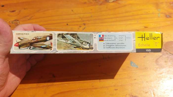 Heller France Original Issue Model Kit from 1970s of Grumman F6F-5 Hellcat Scale 1:72 Boxed