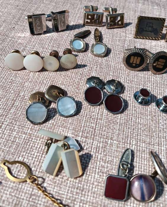 Huge Lot of 21 Vintage 1960s Cufflink Pairs and 2 Tie Clips - Good Condition - Good Quality