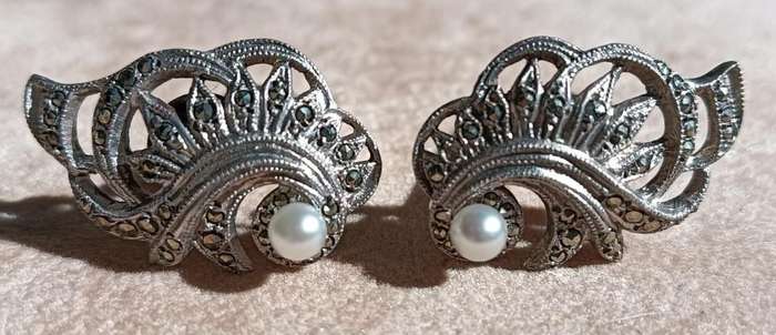 Vintage Sterling Silver English Marquetta Tiara Shaped Cufflinks with Inset Pyrite Stones