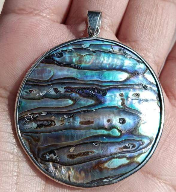 Sterling Silver Paua Shell Pendant from New Zealand Total Weight 4.5g