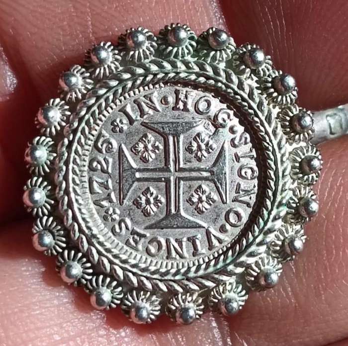 Portuguese 1725 "In Hoc Signo Vinces" "In This Sign You Will Conquer" Coin Replica Cufflinks