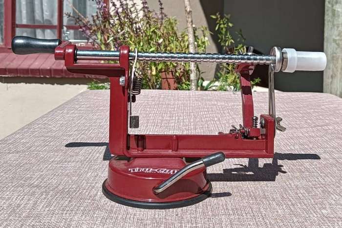 Tru-Cape Apple Peeler, Corer and Slicer in Box