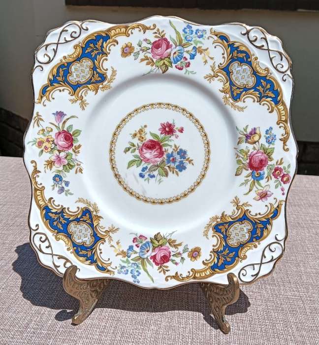 Vintage 1940s Tuscan England Bone China Windsor Blue Pattern Plate