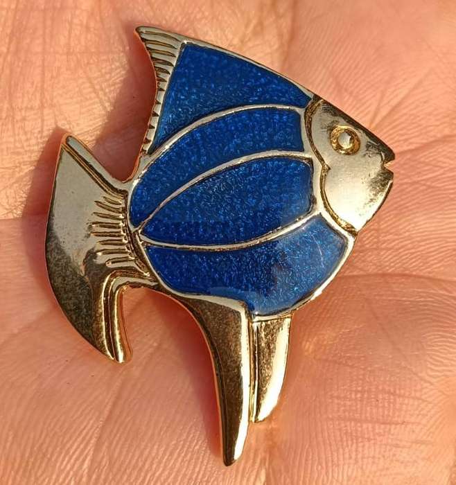 Batch 1 of Vintage Gold Tone and Rhinestone Brooches: Fish, Owl, Poodle, Cat, Deer