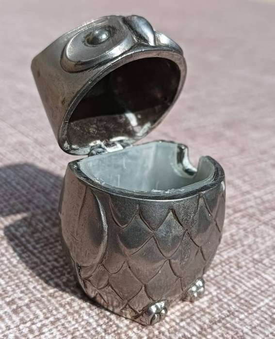 Cute Vintage Silver Metal Salt / Sugar Jar Owl 4.5cm High