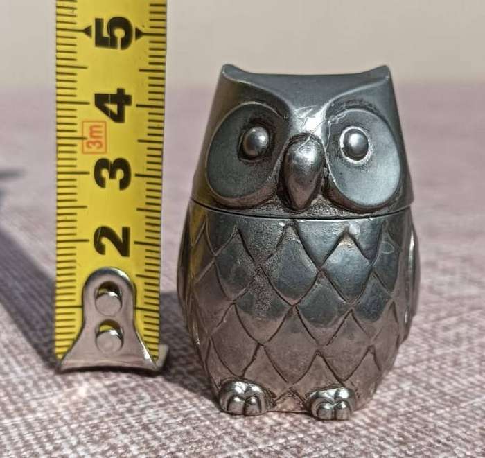 Cute Vintage Silver Metal Salt / Sugar Jar Owl 4.5cm High