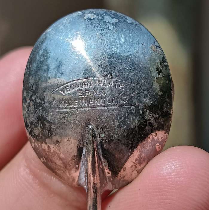 Interesting Yeoman Silverplate Coffee Bean Sugar Spoon Set
