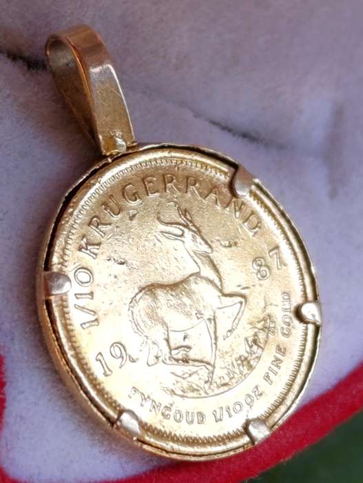 9ct Gold & 22ct 1/10 Kruger Coin Pendant