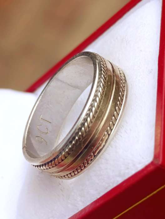 9ct Gold 6MM Two Tone Rope Design Band