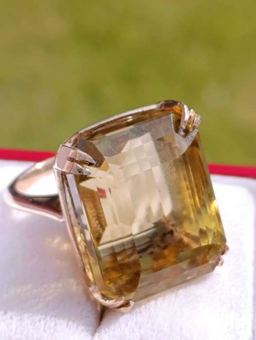 Estate Large Citrine 9ct Gold Ring