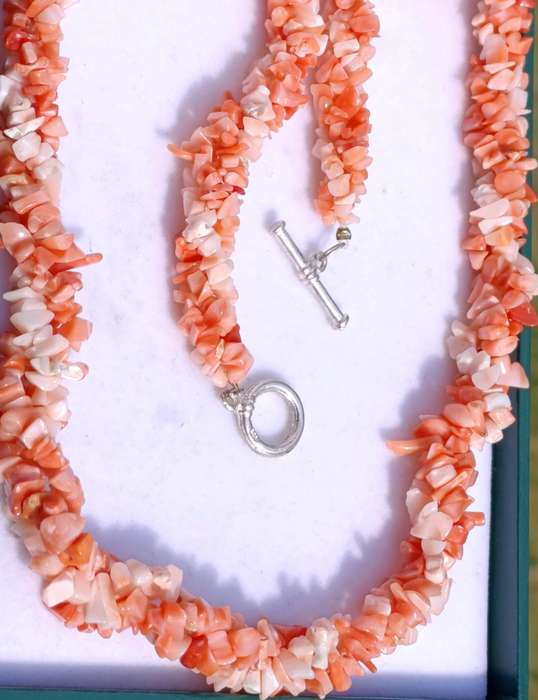 Vintage Double Twist Coral Necklace
