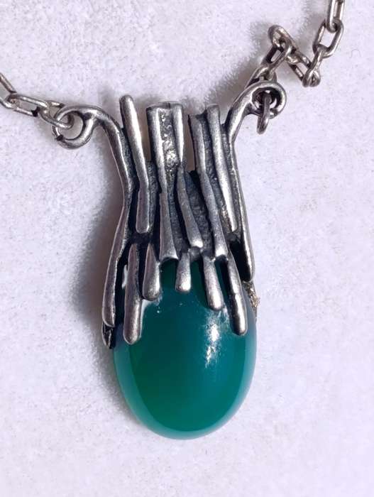 Sterling Vintage Green Gemstone Pendant Set