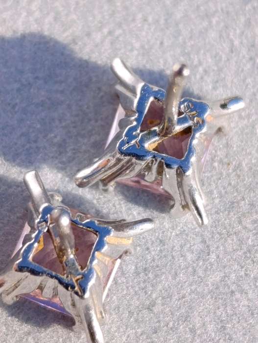 Jenna Clifford 9ct White Gold Topaz Earrings