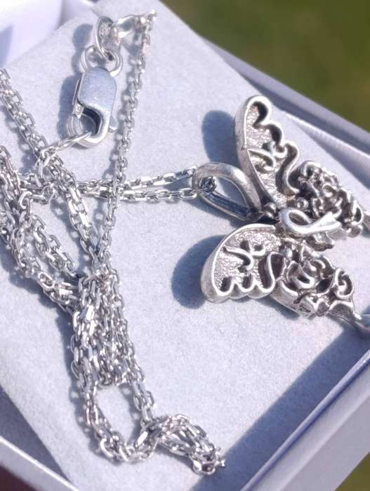 Jenna Clifford Sterling Butterfly Pendant Set