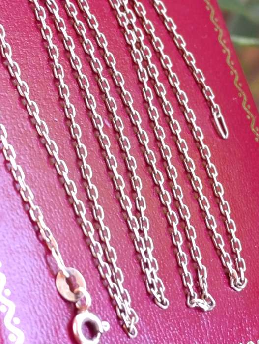 9ct Gold Long Vintage Locket Chain