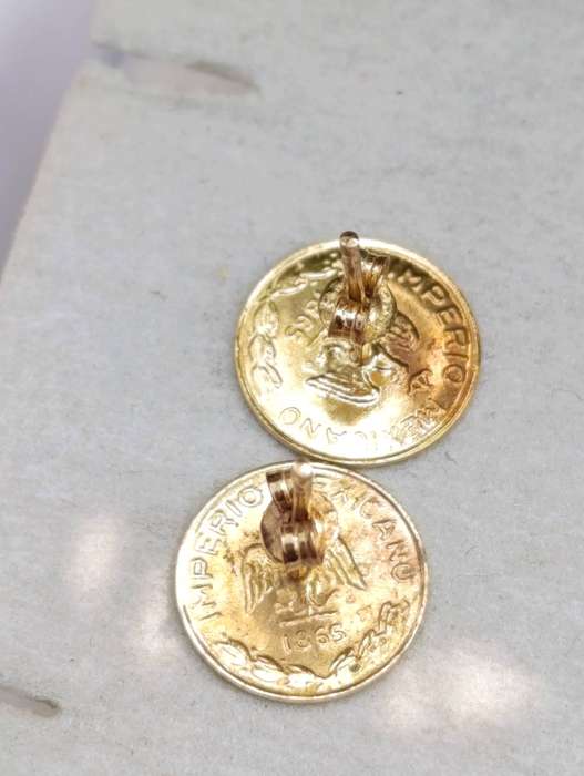 Vintage 9ct Gold Maximiliano Round Studs