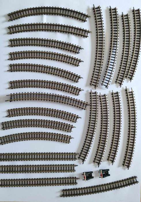 Z Scale track