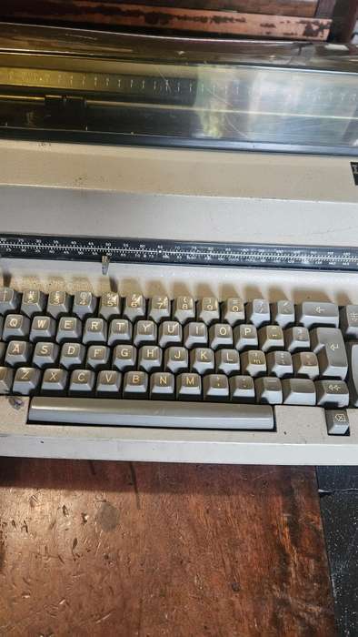 IBM Electronic Typewriter
