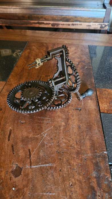 Antique Manual Peeler