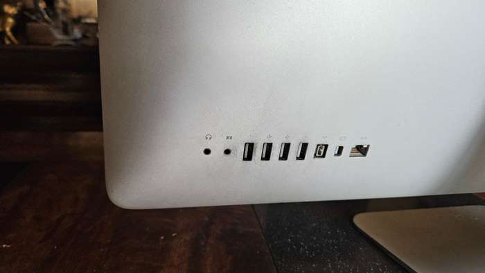 Apple Monitor
