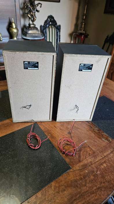 JVC Subwoofers SP-DXJ30W