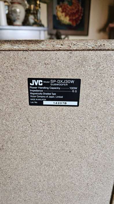 JVC Subwoofers SP-DXJ30W
