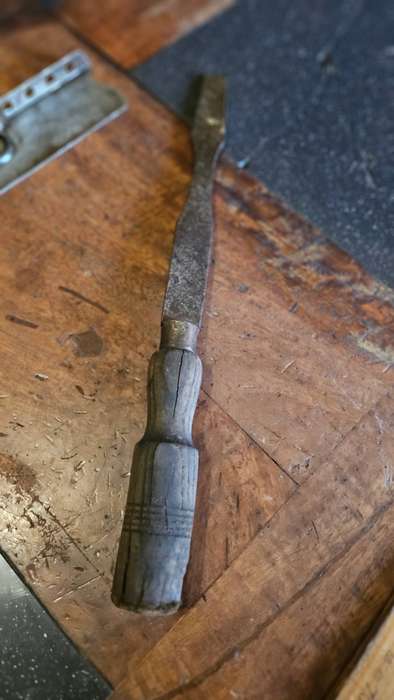 Vintage BEE TEE Hand Planer No 80 plus More