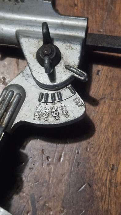 Drill Grinding Attachment