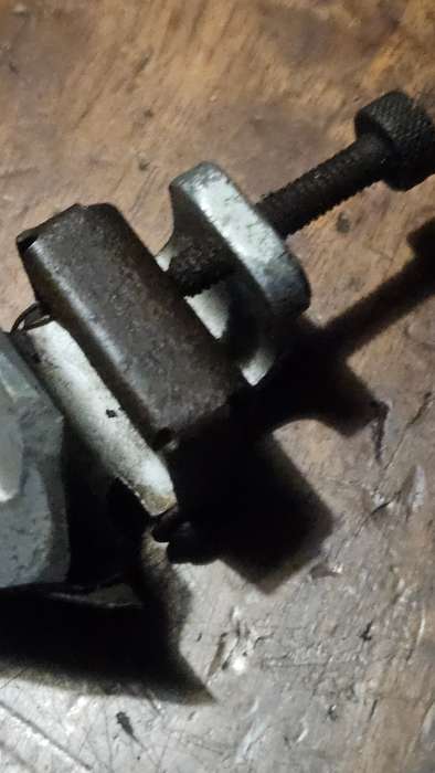 Drill Grinding Attachment