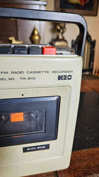KIC Tobishi  TR-810 Portable Radio