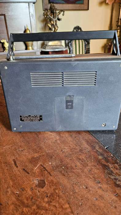 Blaupunkt Mustang Super 5 Band Portable Radio