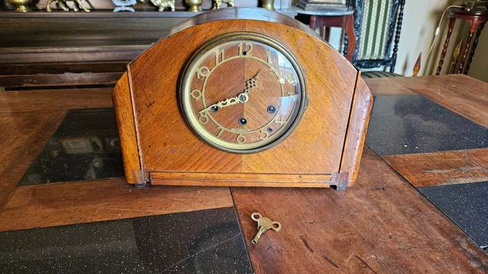 1920s Seth Thomas Mantle Clock 124 Series 8 day Chime