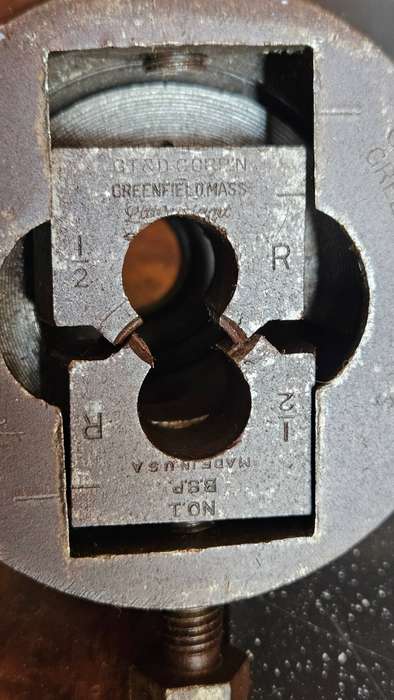Little Giant Tap & die Tool