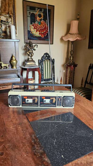 Sonica AM/FM Stereo Double Cassette Recorder. C-892